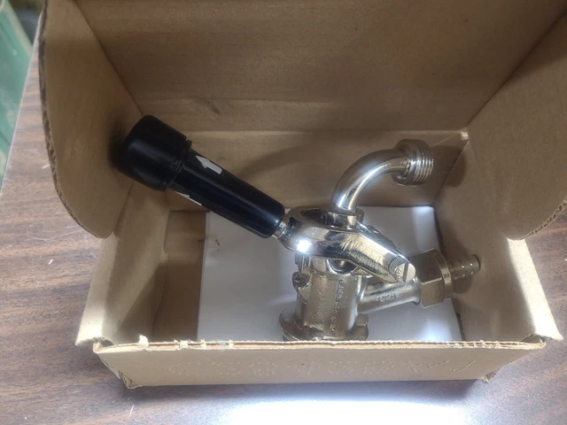 Beer Keg Coupler Perlick Keg Tap 26000D2 Keg Coupler Sankey D low profile.