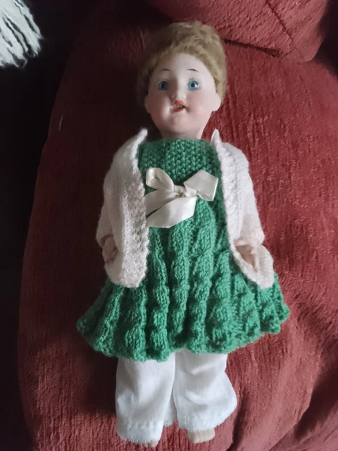 TRES BEAU MANTEAU POUR POUPEE JUMEAU BRU STEINER ETC 30