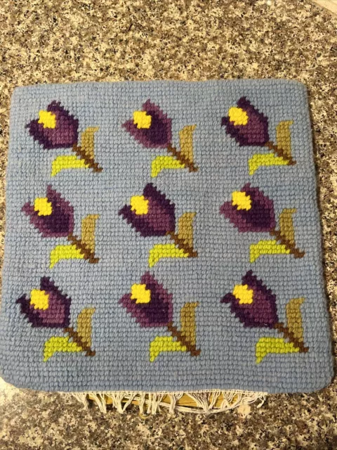 Funda de almohada decorativa cosida en cruz vintage tulipanes espalda satinada 13x13
