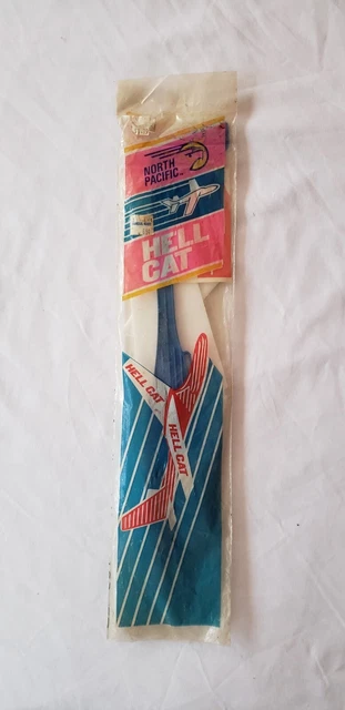 VINTAGE North Pacific Hell Cat Flight Aviation Plastic Glider Plane Aircraft