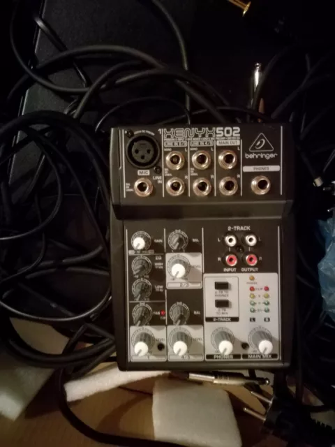 Set, Material von Thomann: Amplifier the t.amp E-800, Mixer + 1Paar Lautsprecher 3