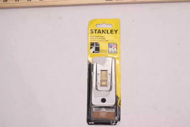 Stanley Razor Blade Scraper with 5 Blades 28-500