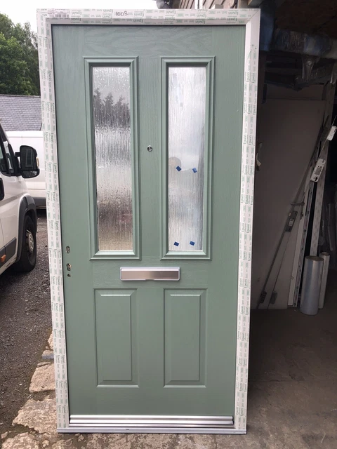 New 1003-2095 Chartwell Green Composite Front Door In A White Upvc Frame