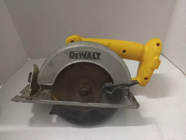 Dewalt DW939 6 1/2" Cordless Circular Saw Untested