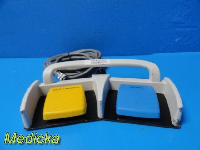 Conmed Electrosurgery 60-6700-001 Monopolar System 5000 ESU Foot Control ~ 31357