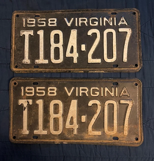 VINTAGE U.S. 1958 Old Virginia Car License Plates - Set of 2 $27.00