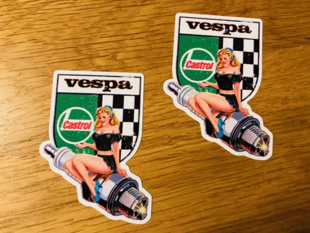 Castrol Vespa 2 Piezas Pegatina Set de Retro Scooter Pin Up Girl Adhesivo Mi429
