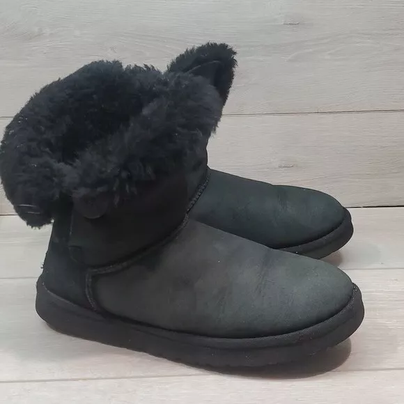 UGG AUSTRALIA WOMEN 5803 Button Ankle Leather Sheepskin Boots shoes sz ...
