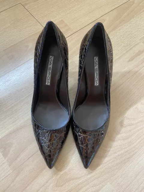 New VIA SPIGA Brown Textured Leather Print Heels Pumps Patent snake alligator