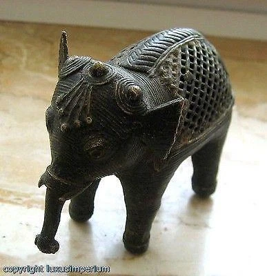 *Elefante de latón antiguo elefante de latón figura animal cuerpo roto figuras