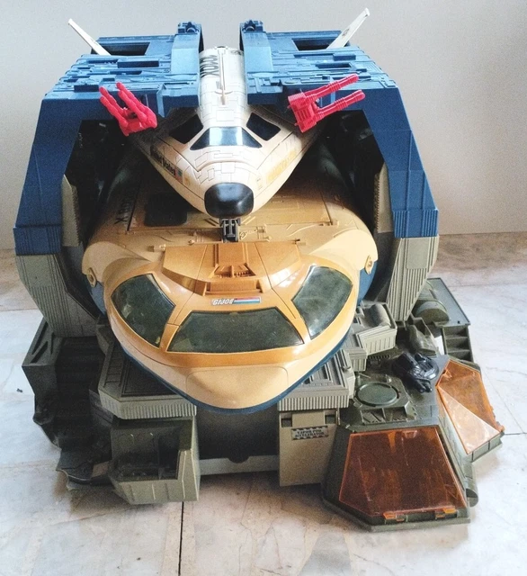 GI JOE v hicules DEFIANT SPACE VEHICLE LAUNCH COMPLEX EUR