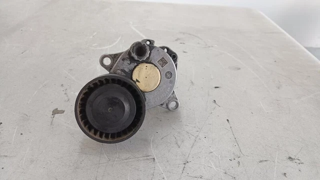 A6512001370 galet tendeur pour MERCEDES-BENZ CLASE C 200 DI 2007 772131