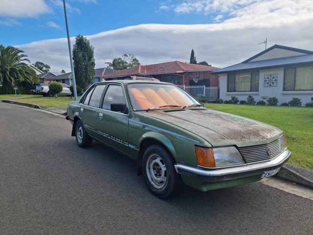 1982 Holden Vh commodore 2
