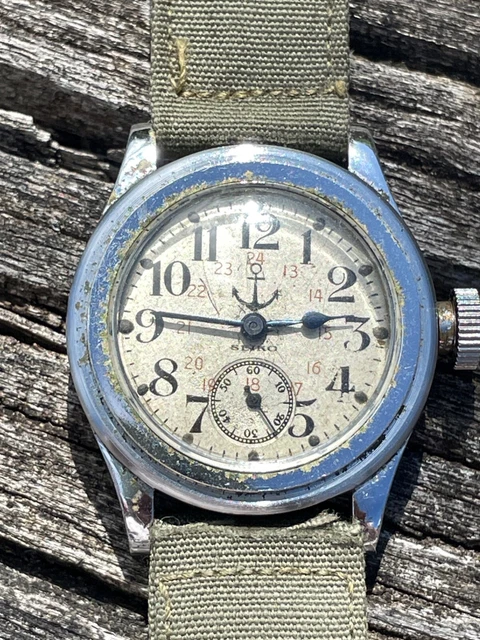 JAPANESE MILITARY WATCH WW2 Seikosha Navy Double cased. Needs