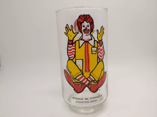 McDonald's Ronald McDonald Collector Series Drinking Glass Vintage 1977