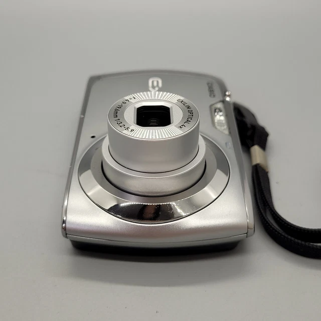Casio Exilim EX-Z350 12,1 megapixel fotocamera digitale compatta argento testato 12