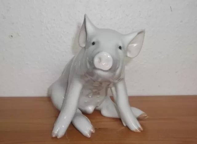 Decorative Figure " Large Pig " NR.414 From Royal-Copenhagen #6434