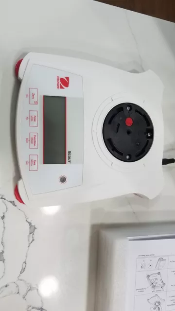 Ohaus Portable Balance SPX622 AM Digital Scale 620g x .01g 30253021 3