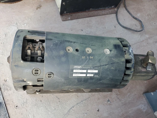 Crown Lift Motor And Pump