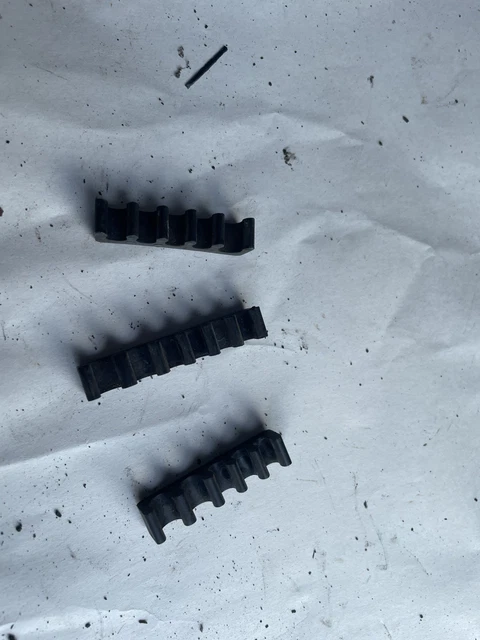 GENUINE FORD ESCORT Mk4,RS Turbo,XR3i,RS2000 Floor Pan Plug Cover X 2