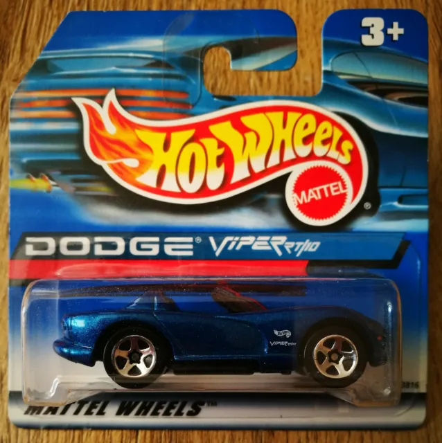 Hot Wheels 1999 ~ Blue Card Collector ~ DODGE VIPER RT/10