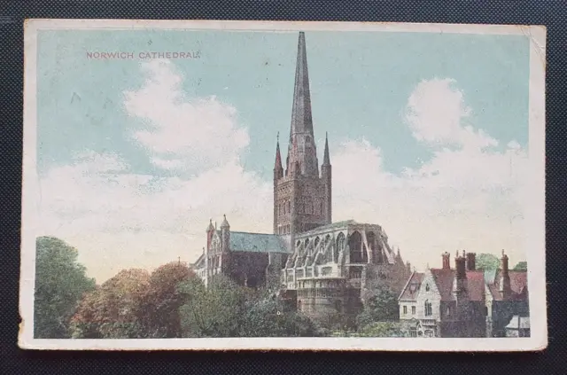 Vintage GD&D Postcard - Norwich Cathedral - 1905 (b)