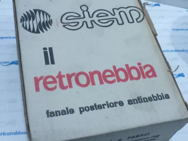 FANALE POSTERIORE RETRONEBBIA AUTO D'EPOCA SIEM ORIGINALE NOS Vesparicambisud 2