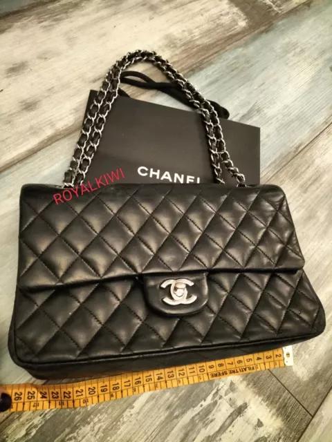 NEW AND SOLD OUT CHANEL CLASSIC FLAP BAG BORSA GRANDE JUMBO usata