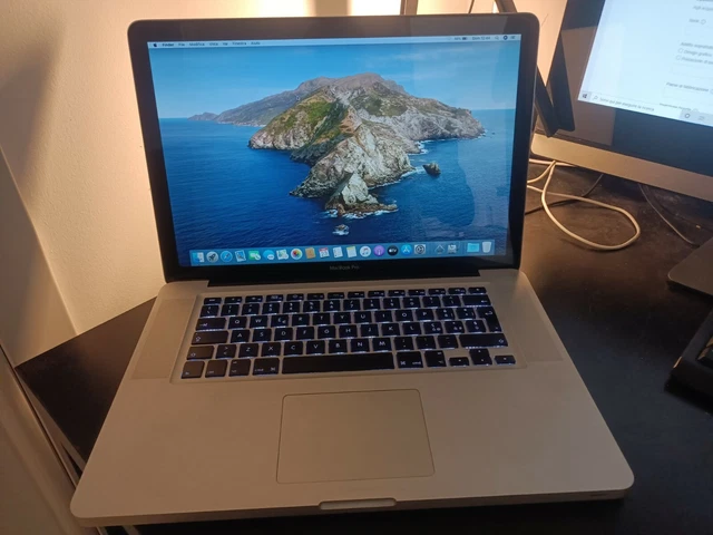 Apple MacBook Pro 15" 500GB SSD, Intel Core 2 Duo, 2,8GHz, RAM 8GB OS Catalina.