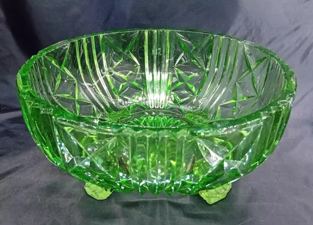 Large Heavy Vintage Art Deco Green Glass Footed Fruit or Trifle Bowl
