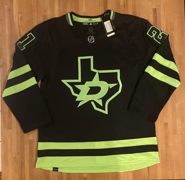Dallas Stars on X: Want to be one of the first to own a Blackout jersey?  Today's the final day to enter for your chance to win, courtesy of  @BMOHarrisBank! 📄