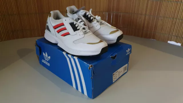 Adidas ZX 8000 Olympic Größe 44 2/3 US 10,5 UK 10 neu und OVP FX 9152