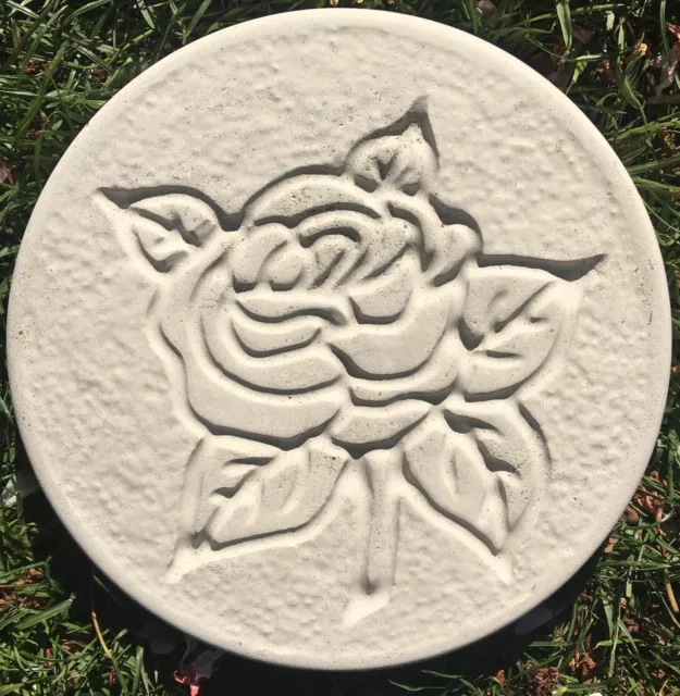 Rose Stepping Stones - Garden Path - Patio - Round Stepping Stones - White