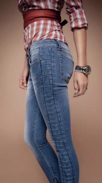 jeans denny rose Taglia s con finti strappi E Cerniere