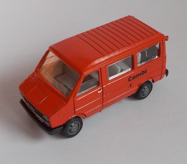 CAMION FIAT IVECO UNIC MINIBUS VVF MILANO POMPIERS OLD CAR 1:43 CAMION FIAT IVECO UNIC MINIBUS VVF MILANO POMPIERS OLD CAR 1:43