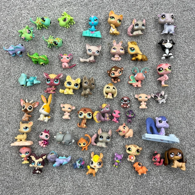 LITTLEST PET SHOP Lot of 50 Figures Mixed Pets Animals Extras LPS Dogs
