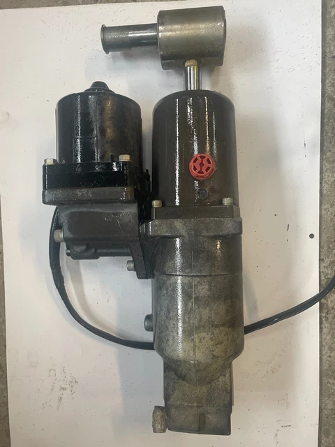Trim Pour Suzuki Df90 Cv 115 Cv  4Tps