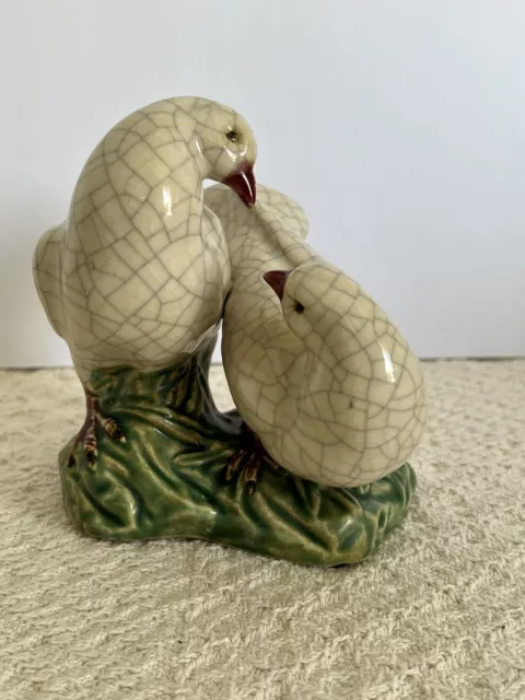 Antique Chinese Crackle Glazed Porcelain Doves Figurine Statue