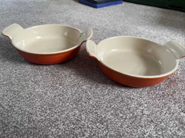 Le Creuset orange casserole pie dish no.15 (one damaged)