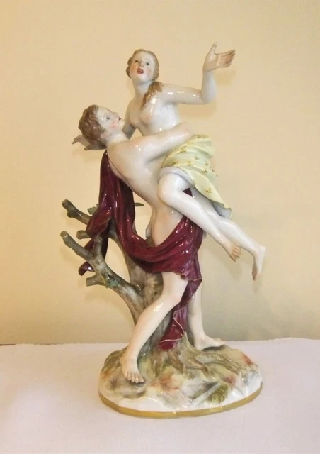 Groupe De Sculpture En Porcelaine Allemand Meissen Enlèvement De La Sabina...