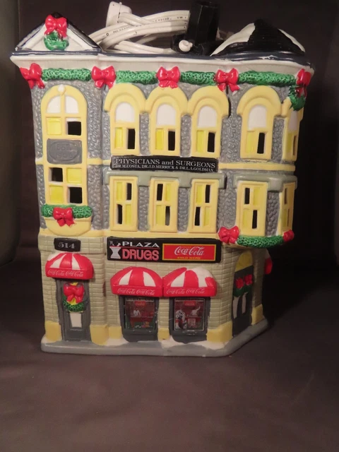 1993 COCA COLA Town Square Collection PLAZA DRUGS Light Holiday Village Vintage