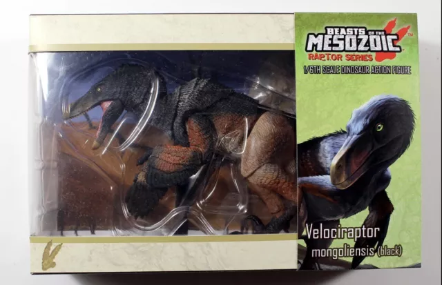 Velociraptor mongoliensis 1:6 Black Version Raptor Beasts of the Mesozoic