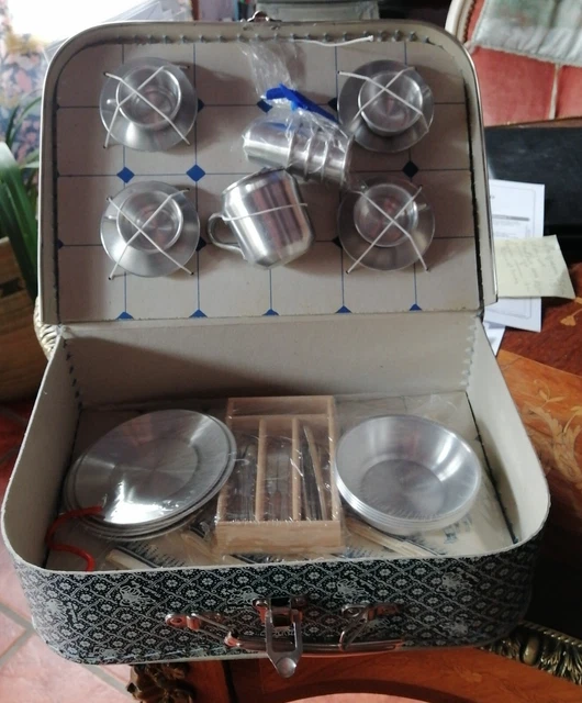 Dinette Vintage complète et intacte, dans la boite d'origine, Années 60