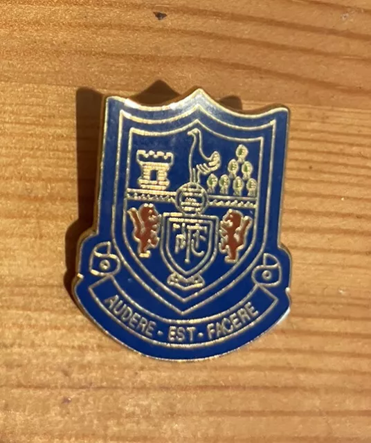 Tottenham - Full Shield Crest - Rare Vintage Enamel Badge/Pin - Spurs