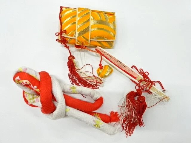 6330193: Japanese Kimono / Antique Hakoseko & Marukuge Cord & Folding Fan Set