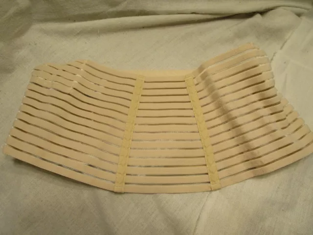 THE BELLY BUTTON Body Maternity Band White Size Medium New 20.02