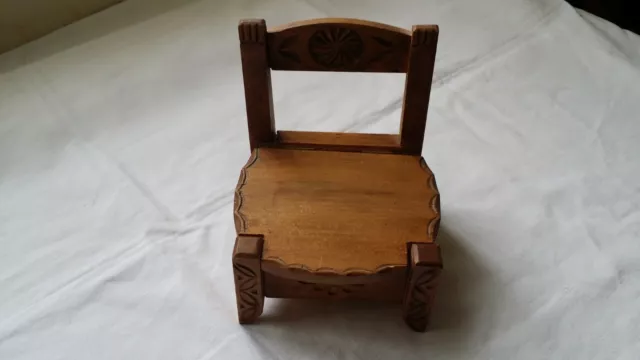 Boite Coffret à Bijoux en bois en forme de chaise