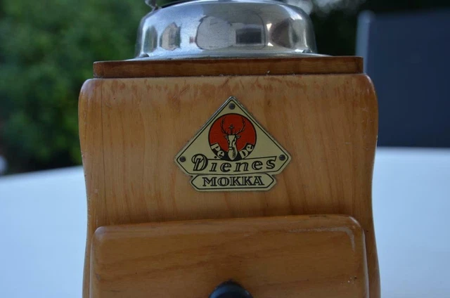 Kaffeemühle von " PeDe (Peter Dienes), Modell Nr. "628 "
