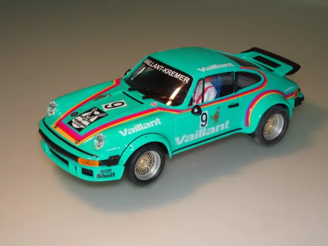 NINCO SLOT 132 - 50331 - PORSCHE 934 "VAILLANT" #9 / neuwertig