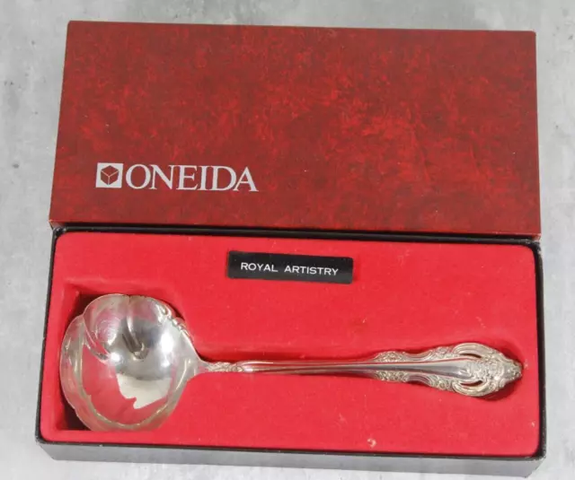 Oneida - Community Plate - Royal Artistry - Gravy Ladle - Boxed - Silver Plated